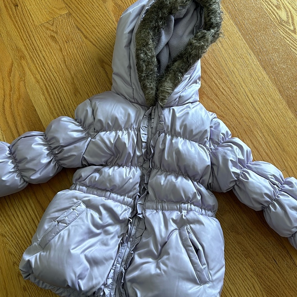 Like new girls winter coat.
